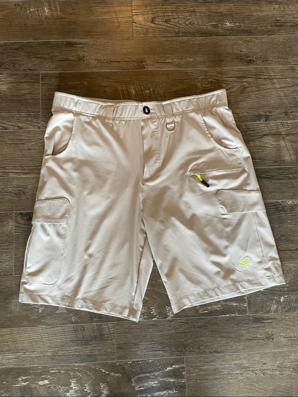 Men's Khaki Golf or Cargo Shorts Size 38